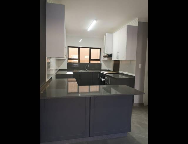 2 BEDROOM FLAT RENTED IN SYDENHAM